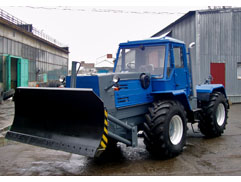 Колесный трактор Т-150КД-09